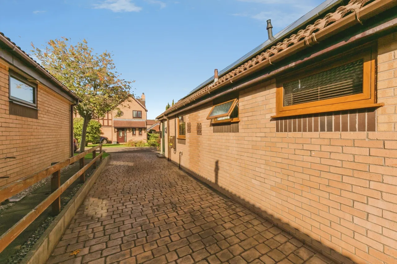 Hanbury Close, Crewe, CW2, photo 20