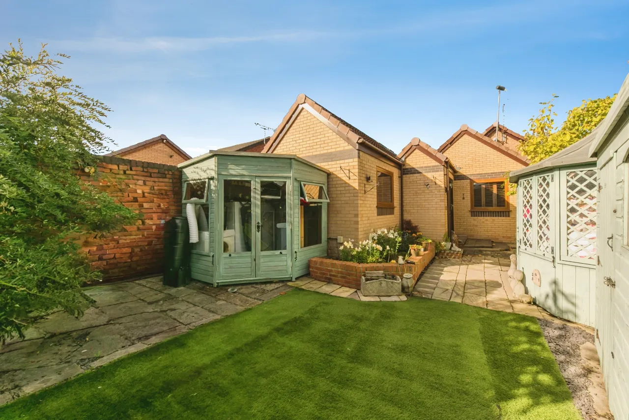 Hanbury Close, Crewe, CW2, photo 19