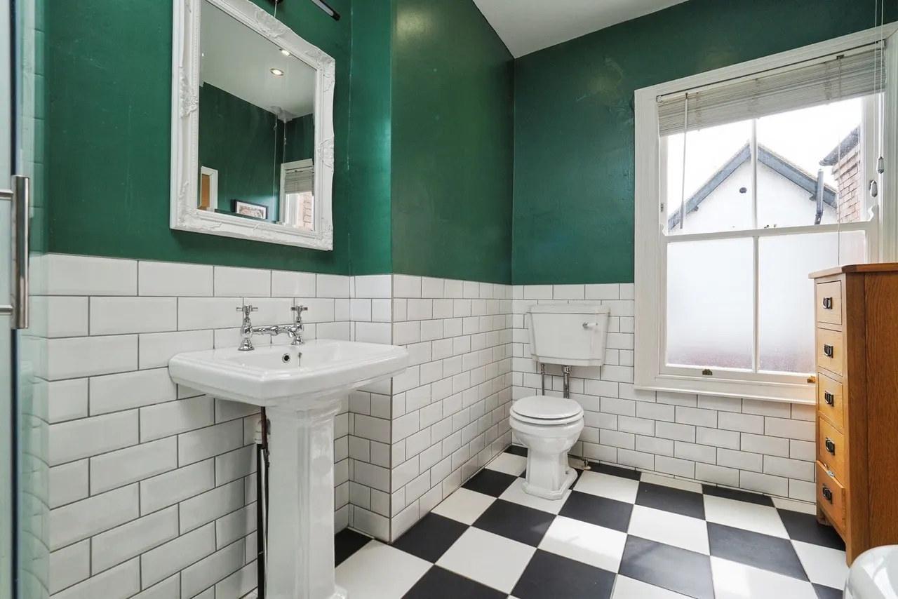 Bramcote Road, Beeston, Nottingham, Nottinghamshire, NG9, photo 20