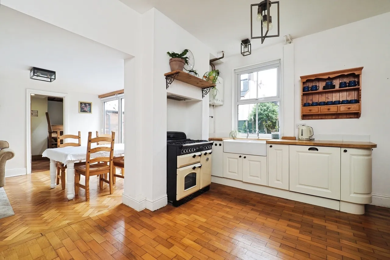 Bramcote Road, Beeston, Nottingham, Nottinghamshire, NG9, photo 6