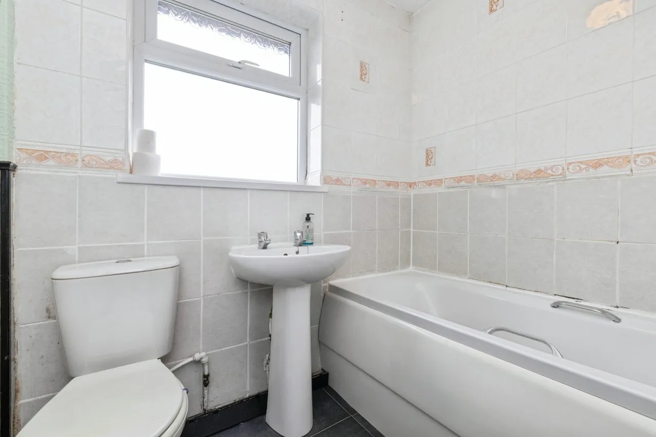 Ruislip Road, Sunderland, Tyne and Wear, SR4, photo 13