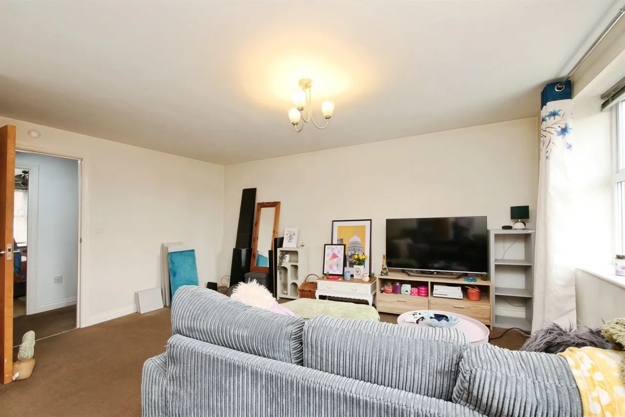 Cobham Way, York, photo 9
