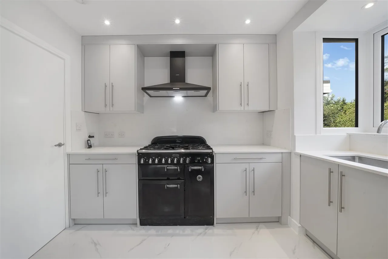 Littleton Road, Harrow, HA1, photo 4