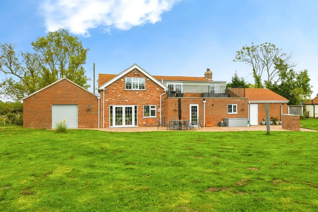 Moor Lane, Horsington, Woodhall Spa, Lincolnshire, LN10, photo 17