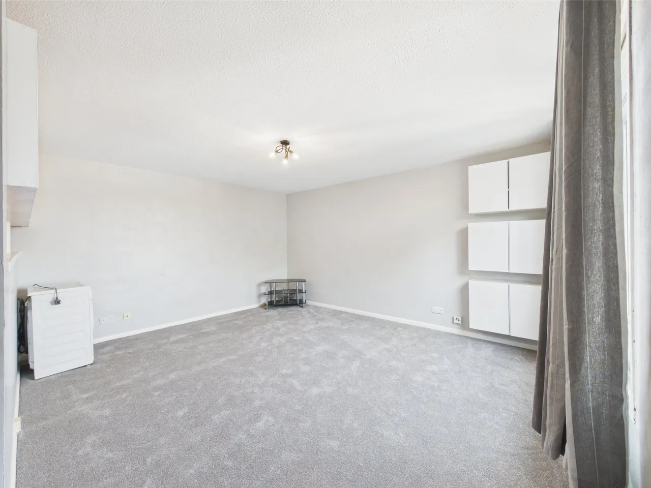 Whitley Close, Stanwell, TW19, photo 4