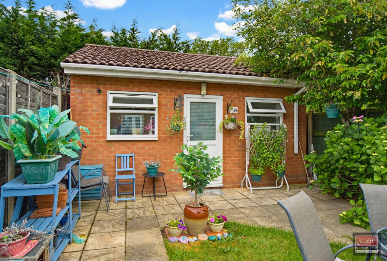 Warwick Road, Ashford, photo 3