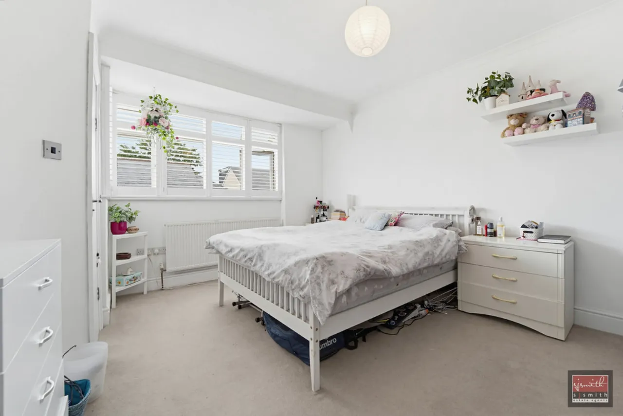 Warwick Road, Ashford, photo 14