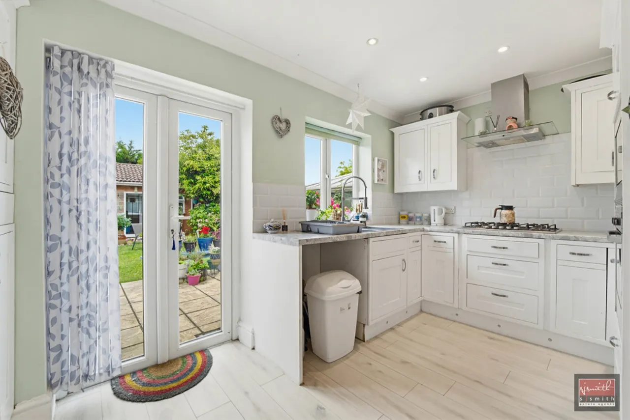 Warwick Road, Ashford, photo 11