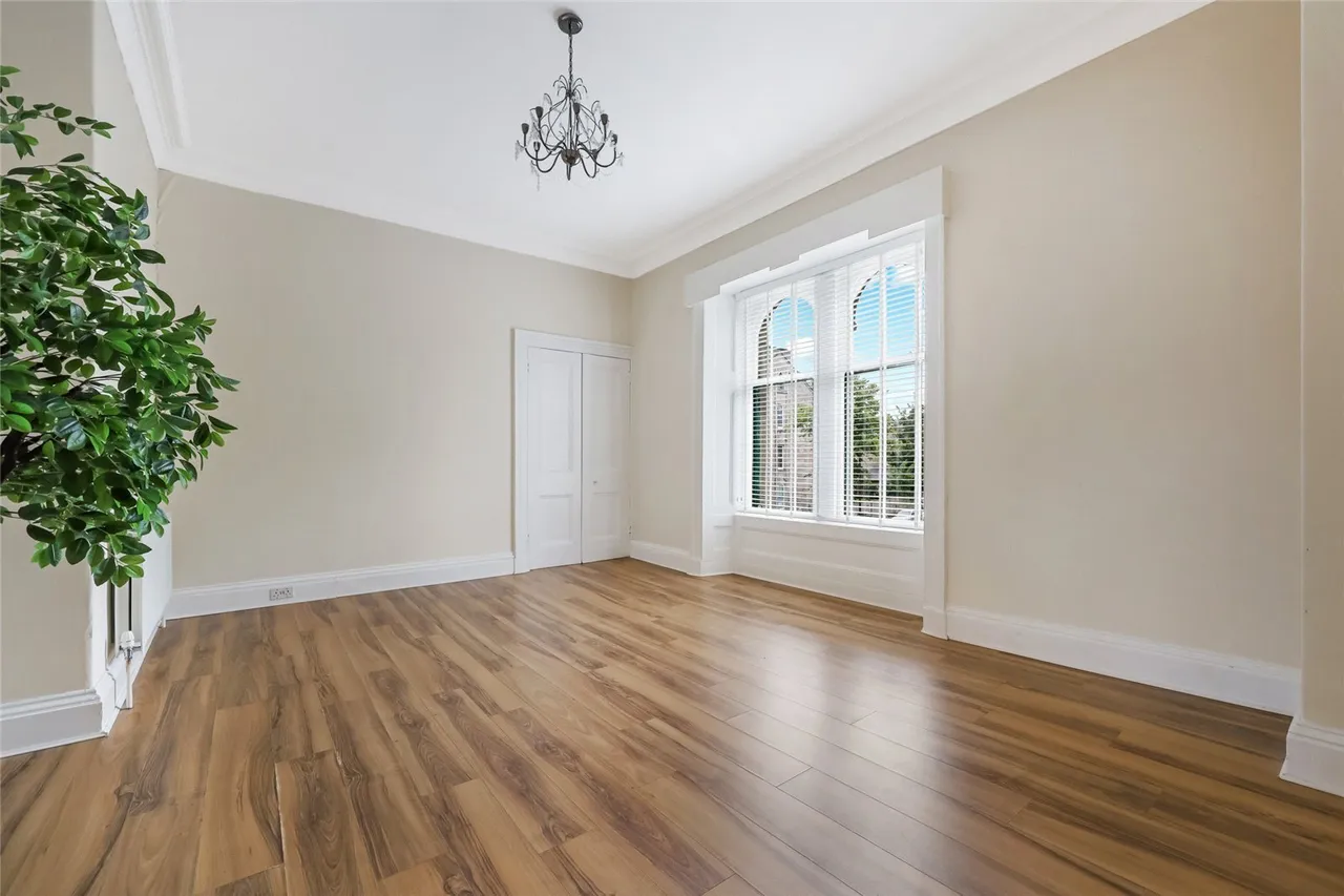 Brisbane Street, Greenock, Inverclyde, PA16, photo 6
