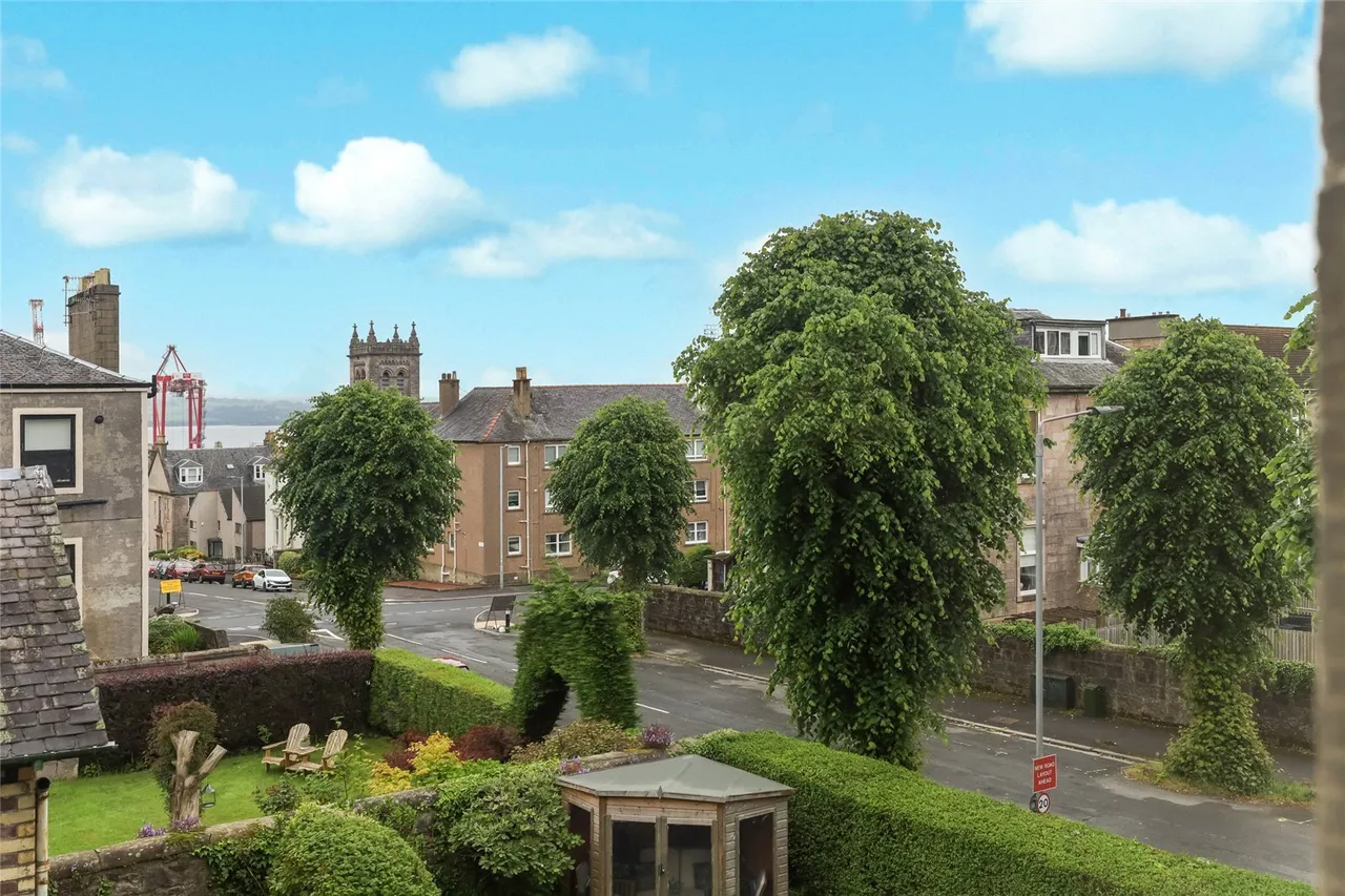 Brisbane Street, Greenock, Inverclyde, PA16, photo 21