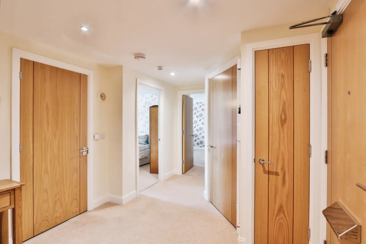 Macaulay Road, Broadstone, BH18, photo 10