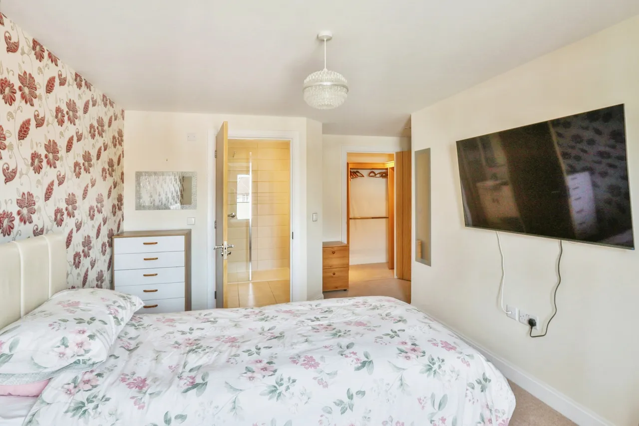 Macaulay Road, Broadstone, BH18, photo 6