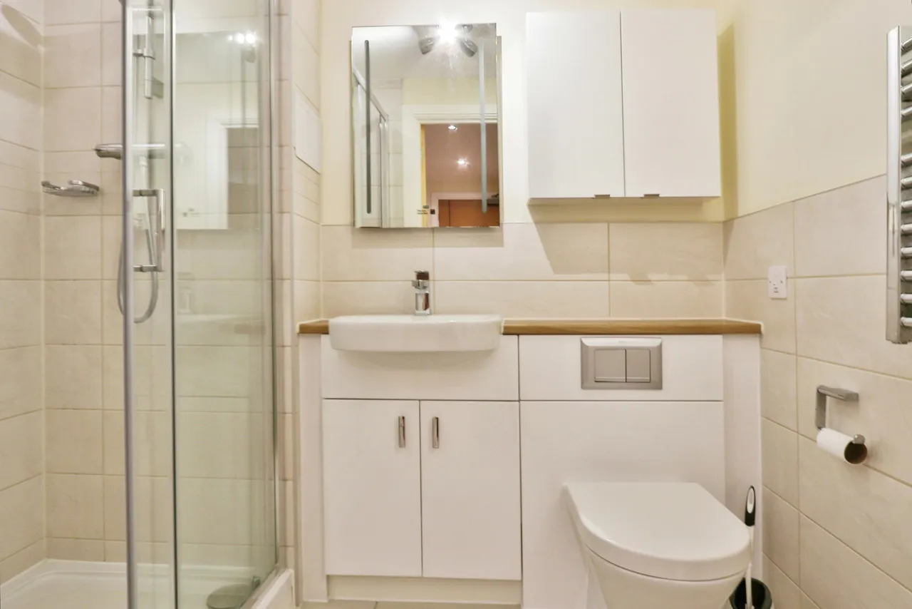 Macaulay Road, Broadstone, BH18, photo 9