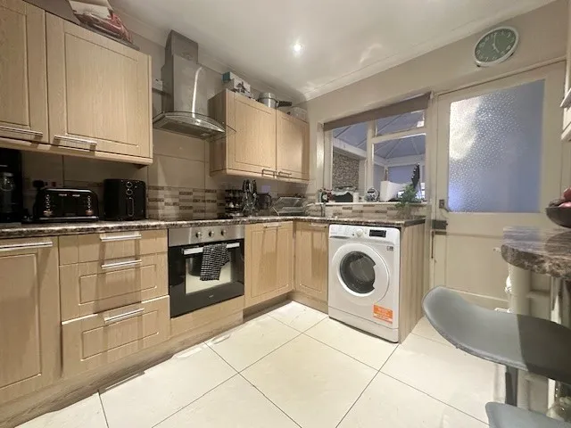 Wells Road, Bristol, BS14, photo 5