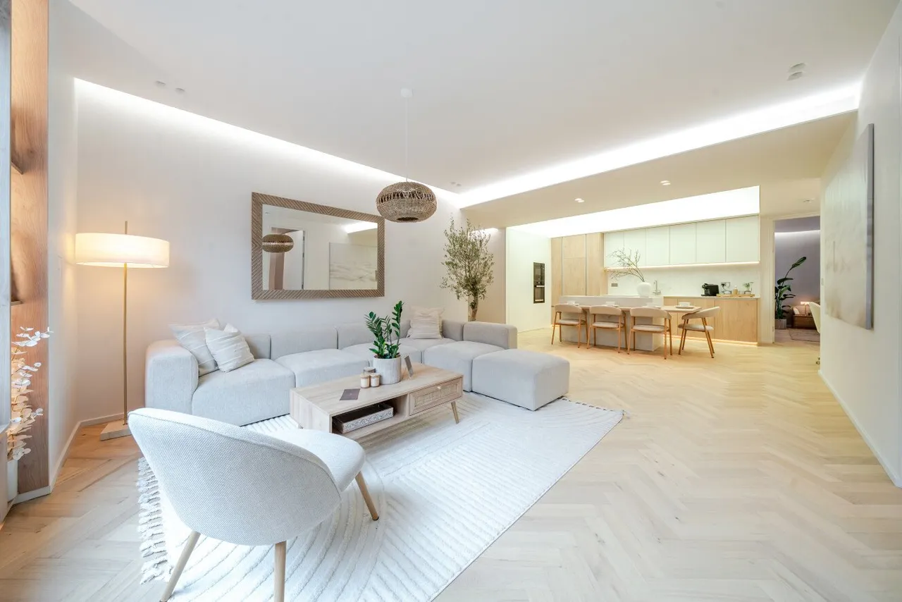 Vinery Way, Hammersmith, London, W6, photo 2