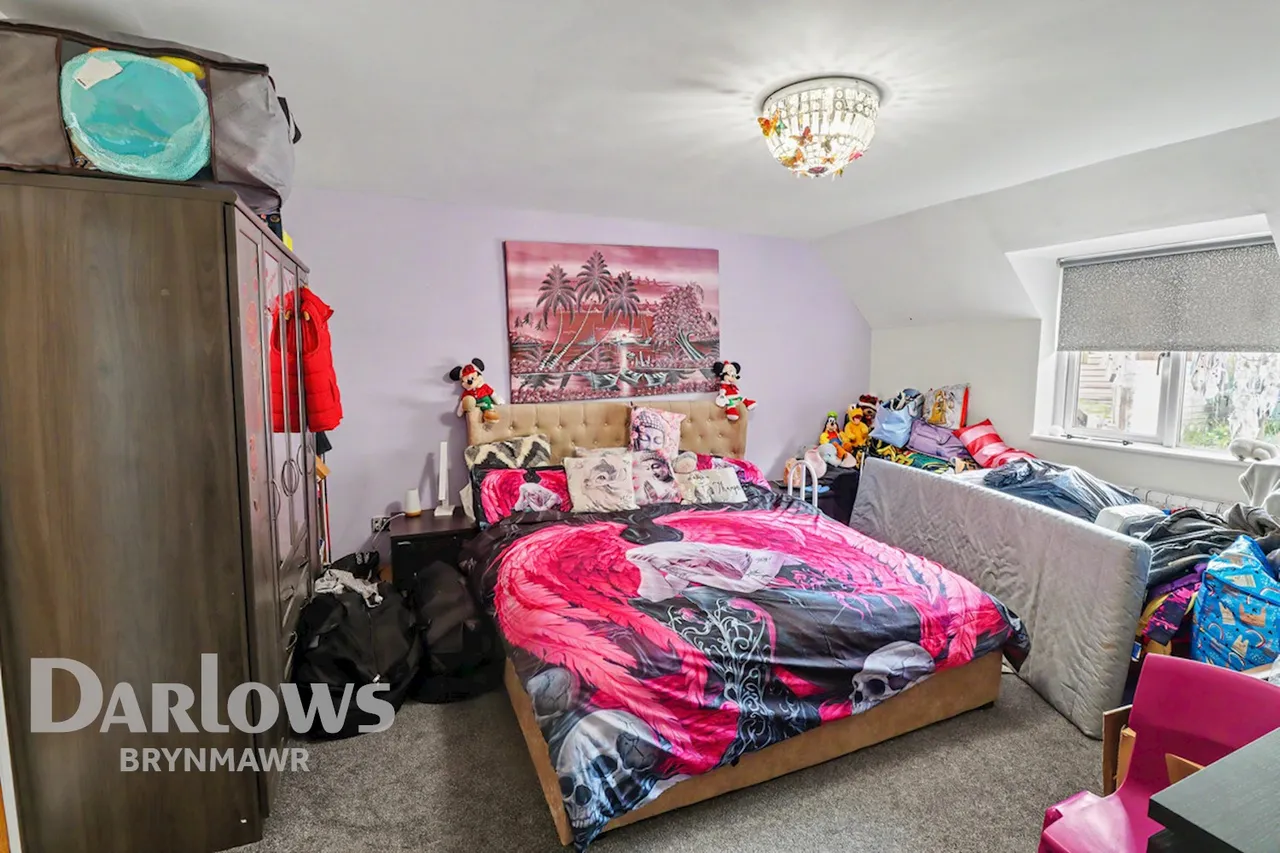 Reservoir Road, Ebbw Vale, photo 10