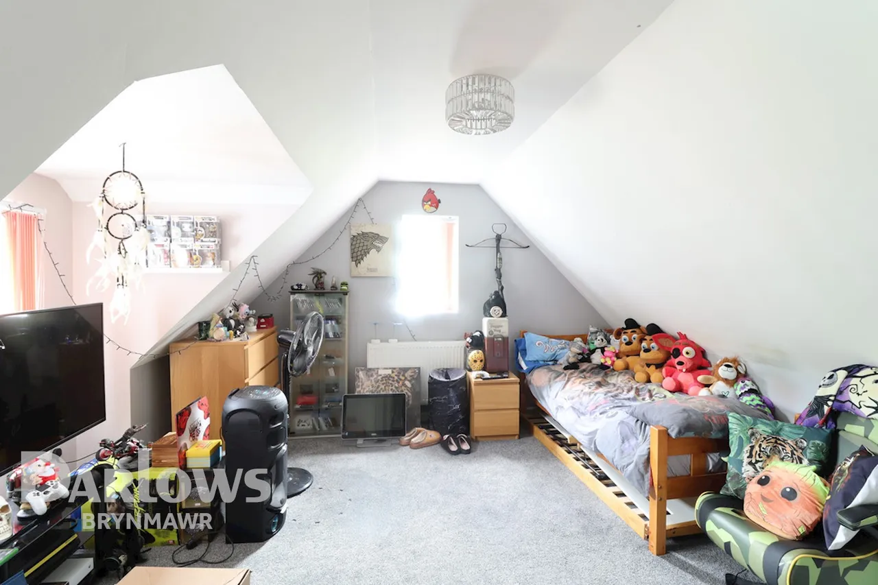 Reservoir Road, Ebbw Vale, photo 15