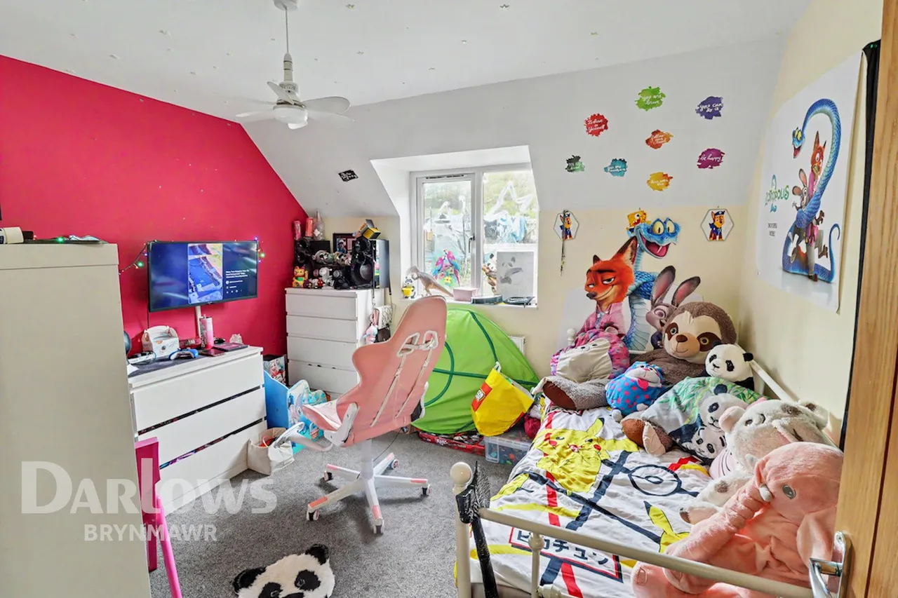 Reservoir Road, Ebbw Vale, photo 13