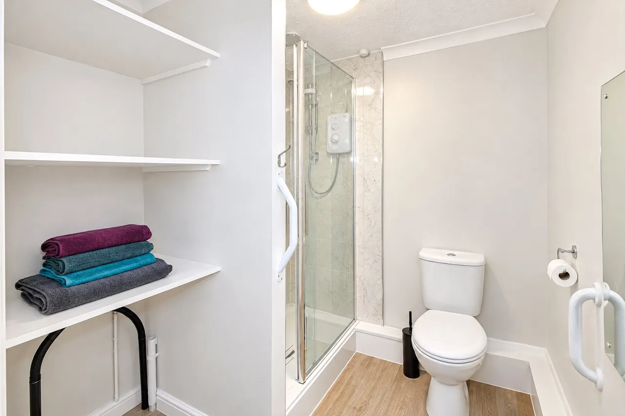 Hylton Road, Petersfield, GU32, photo 6
