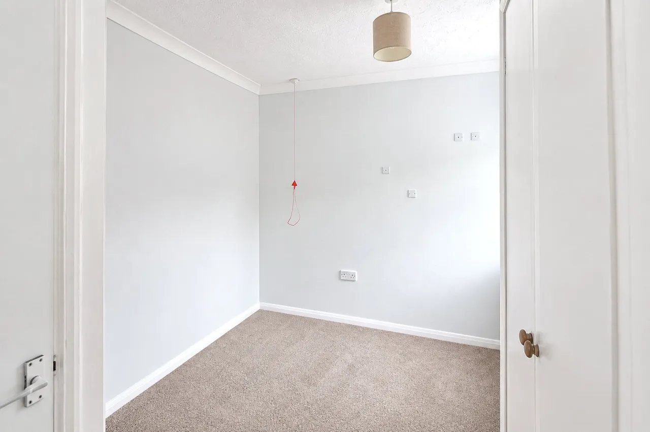 Hylton Road, Petersfield, GU32, photo 9
