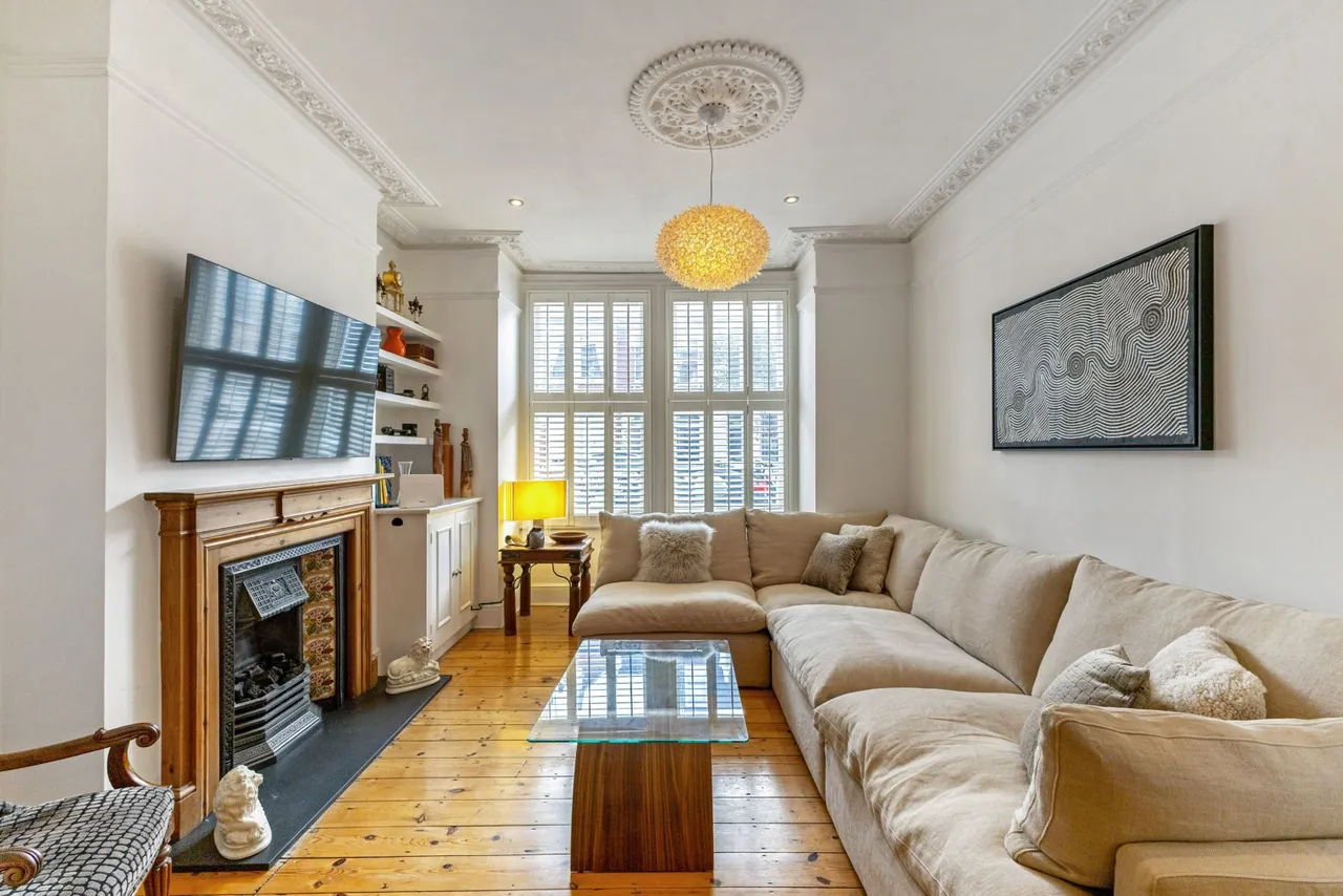 Gowan Avenue, London, SW6 6RF, photo 2