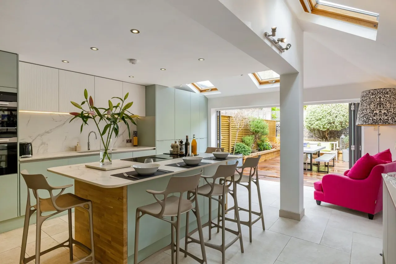 Gowan Avenue, London, SW6 6RF, photo 5