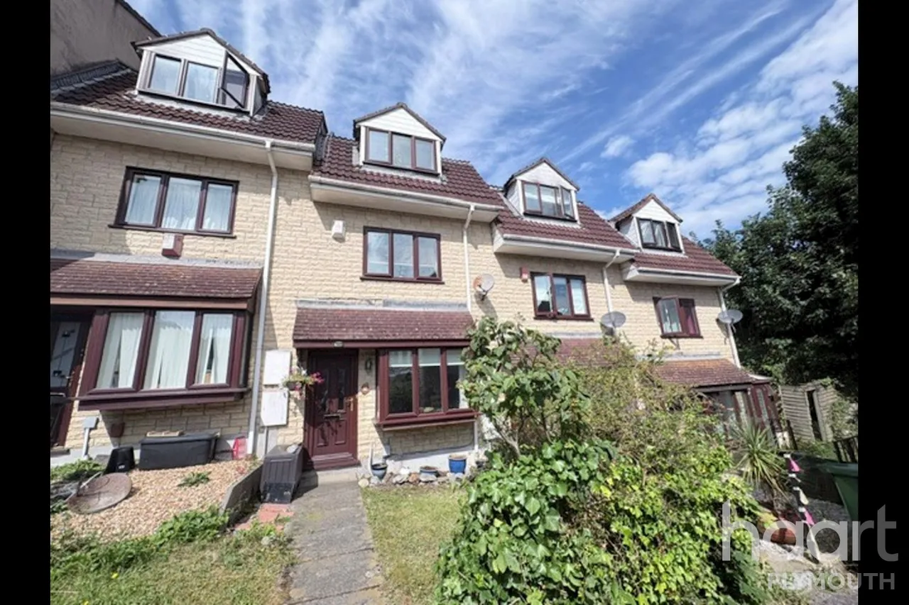 3 bed house for sale, Valley View Close, Plymouth, PL3