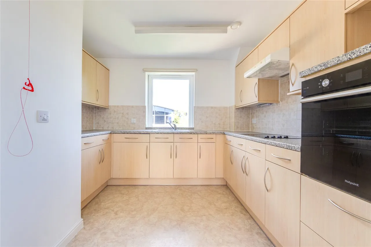 Union Place, Worthing, BN11, photo 3