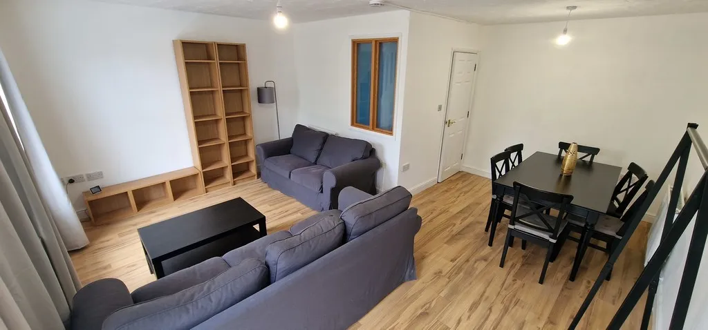 Bedroom-Furlong Road, Coventry, photo 3