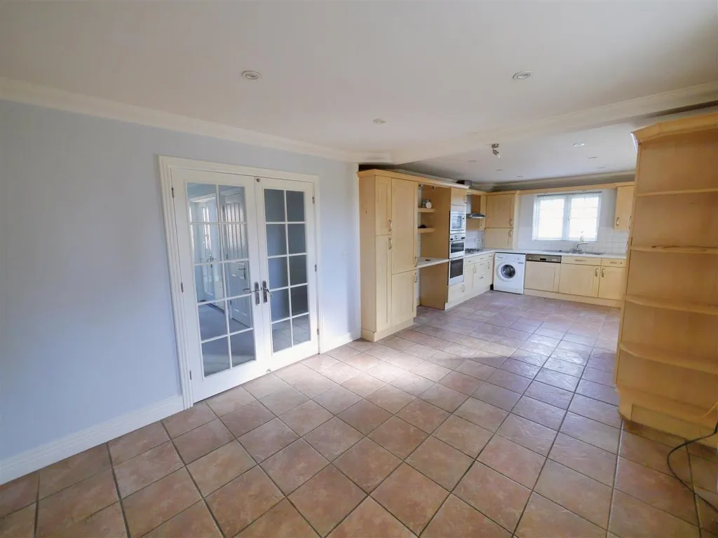 Roundwood, High Salvington, BN13, photo 3
