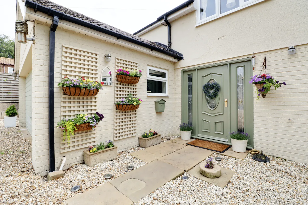 Church Street, Elsham, DN20, photo 32