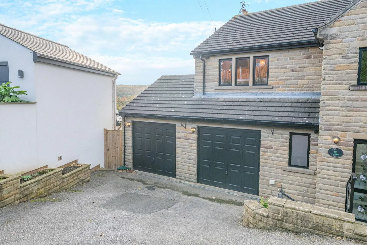 Common End Lane, Lepton, HD8, photo 53