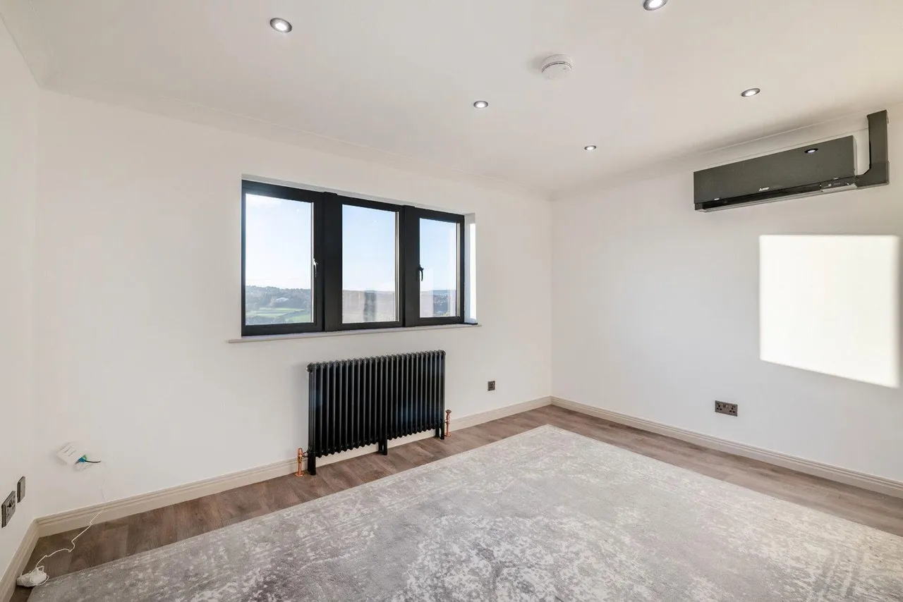 Common End Lane, Lepton, HD8, photo 24