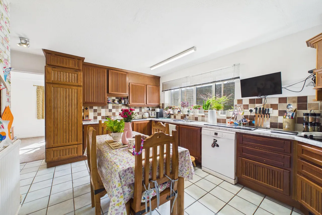 Beeches Road, Bury St. Edmunds, photo 29