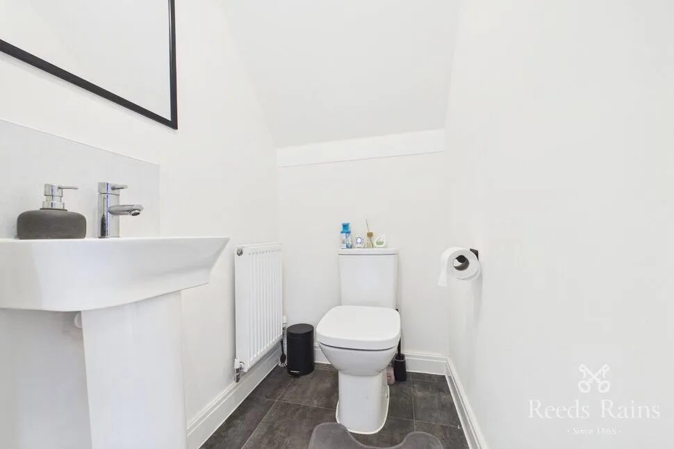 Cohen Avenue, Denton, Greater Manchester, M34, photo 4