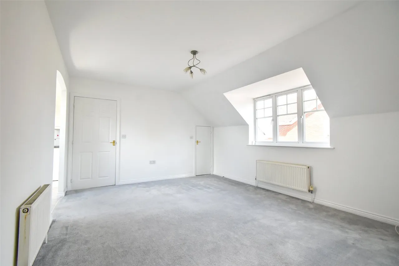 Peked Mede, Hook, Hampshire, RG27 9US, photo 11
