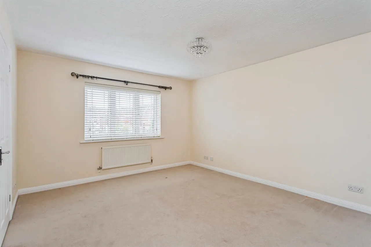 Bramble Gardens, Burgess Hill, photo 10