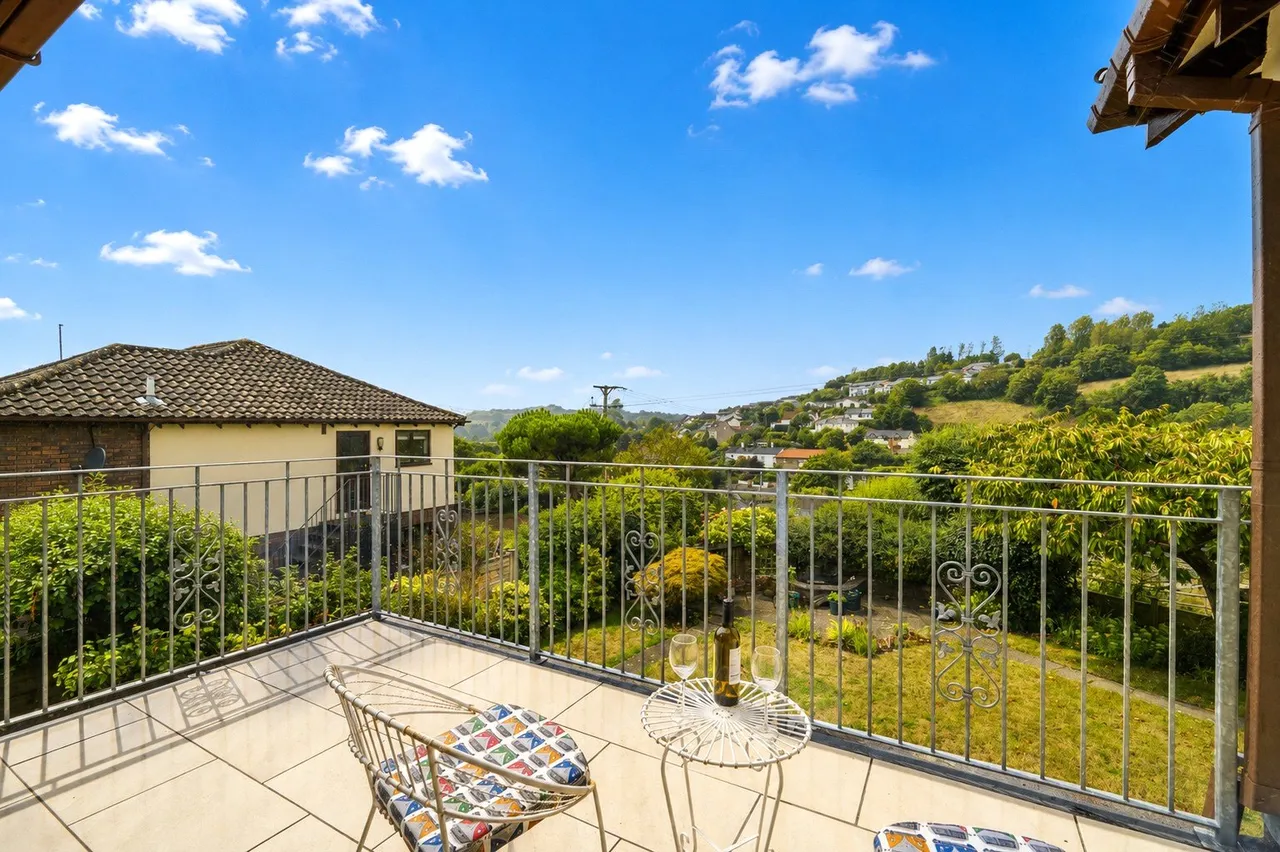 Sanctuary Close, Bishops Tawton, photo 3