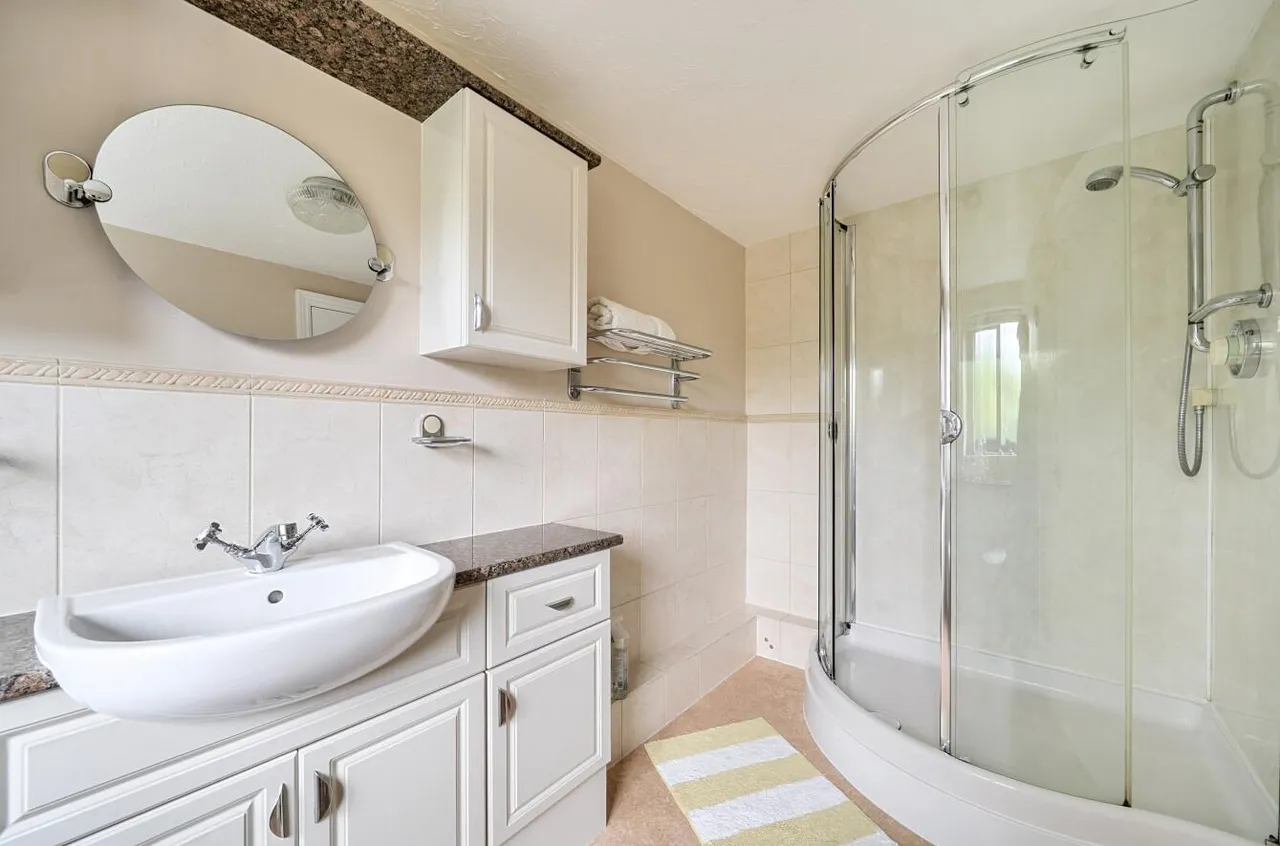 Sanctuary Close, Bishops Tawton, photo 17