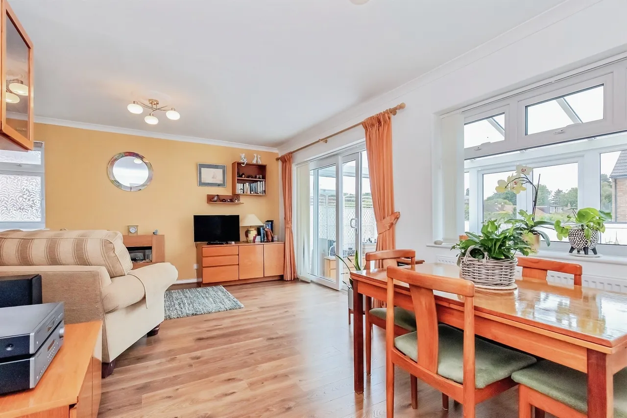 Northleigh Grove, Market Harborough, LE16, photo 9