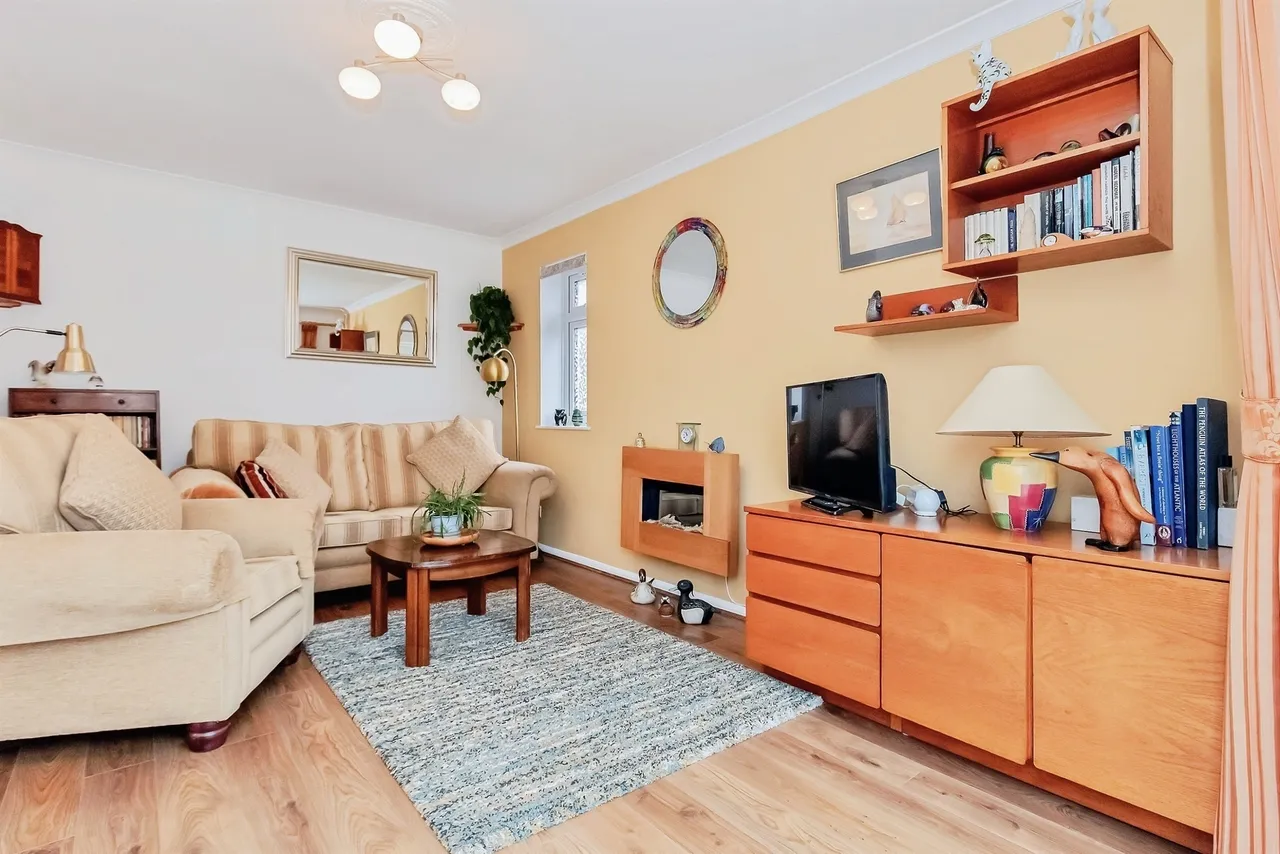 Northleigh Grove, Market Harborough, LE16, photo 16