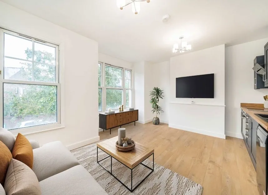 Midmoor Road, Clapham South, SW12, photo 2