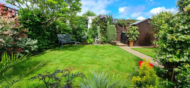 Sairard Gardens, Eastwood, Essex, SS9 5AJ, photo 15