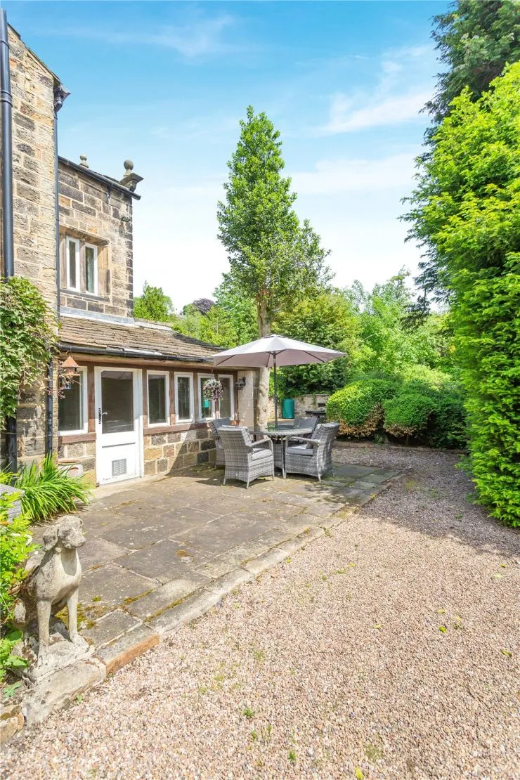 Scott Lane, Riddlesden, Keighley, West Yorkshire, BD20 5BU, photo 11