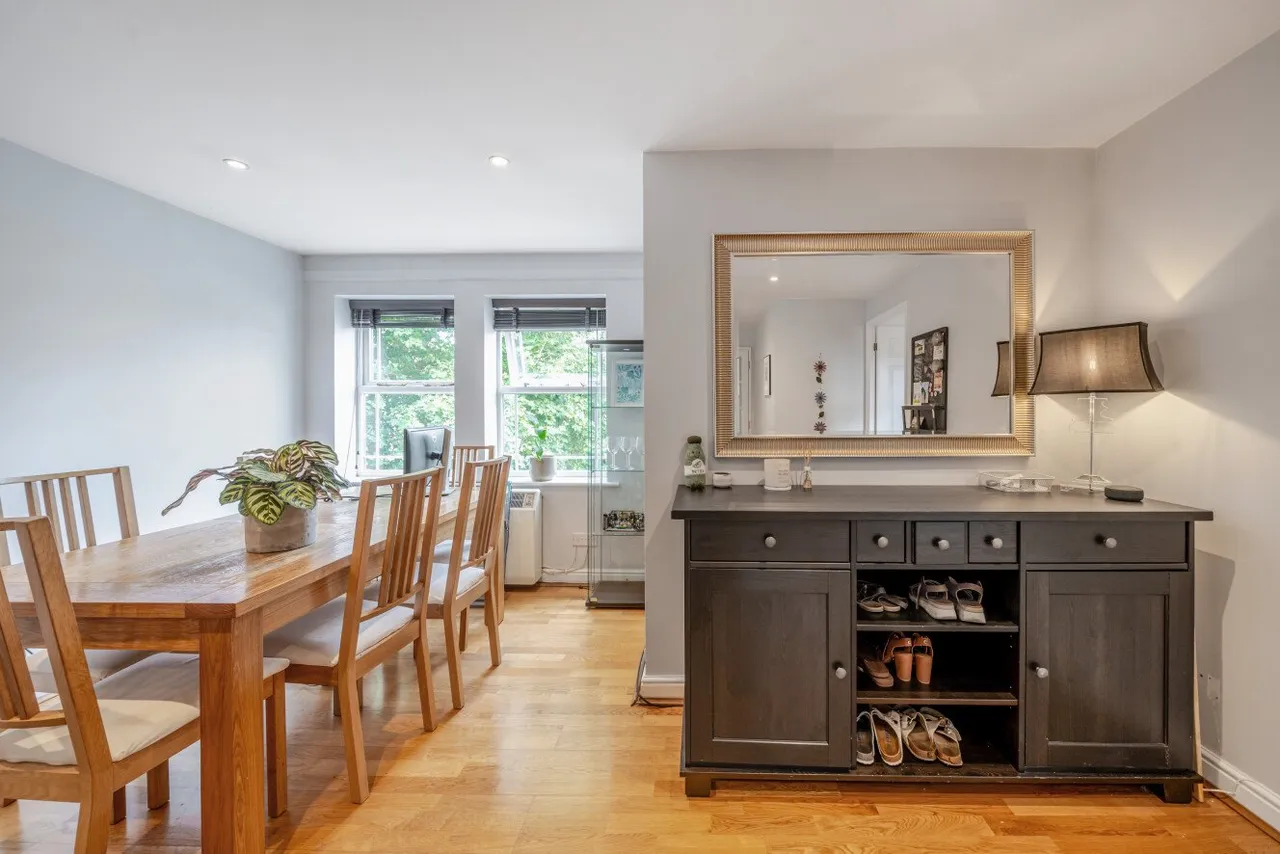 2 bed flat for sale — John Archer Way, Battersea, London, SW18