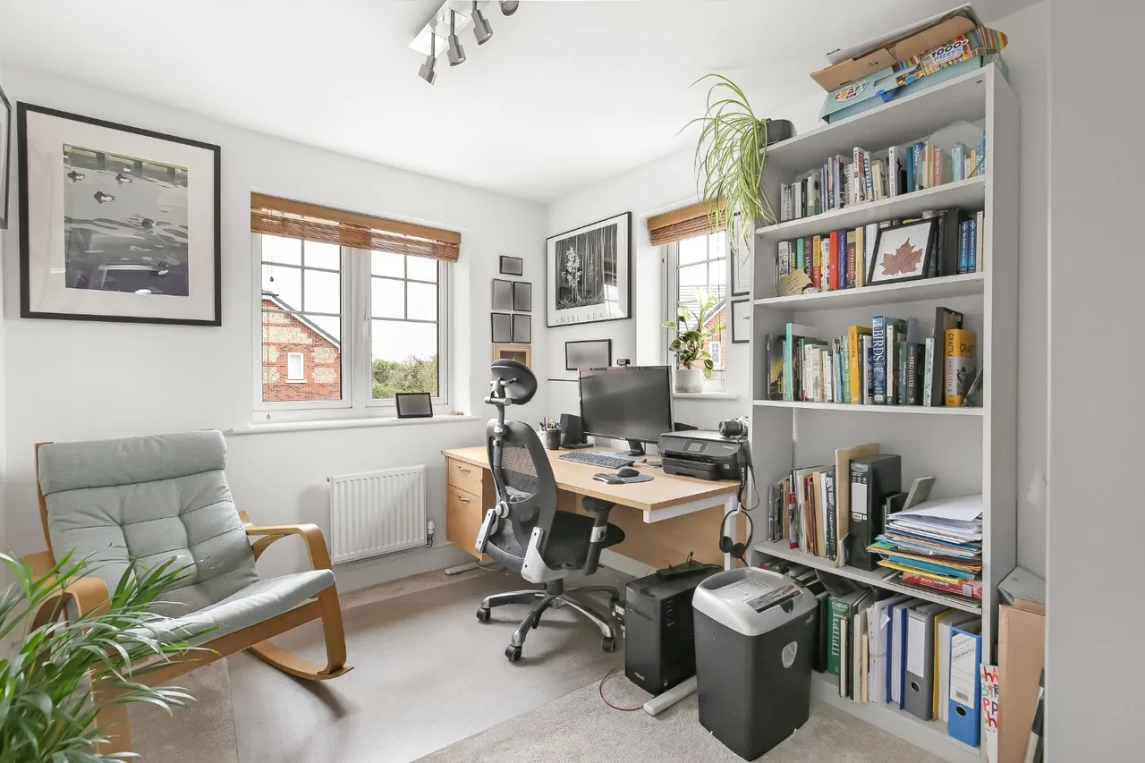 Melchester Road, Salisbury, SP2, photo 8