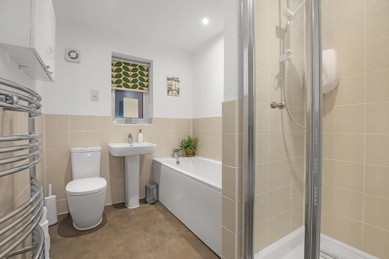 Melchester Road, Salisbury, SP2, photo 10