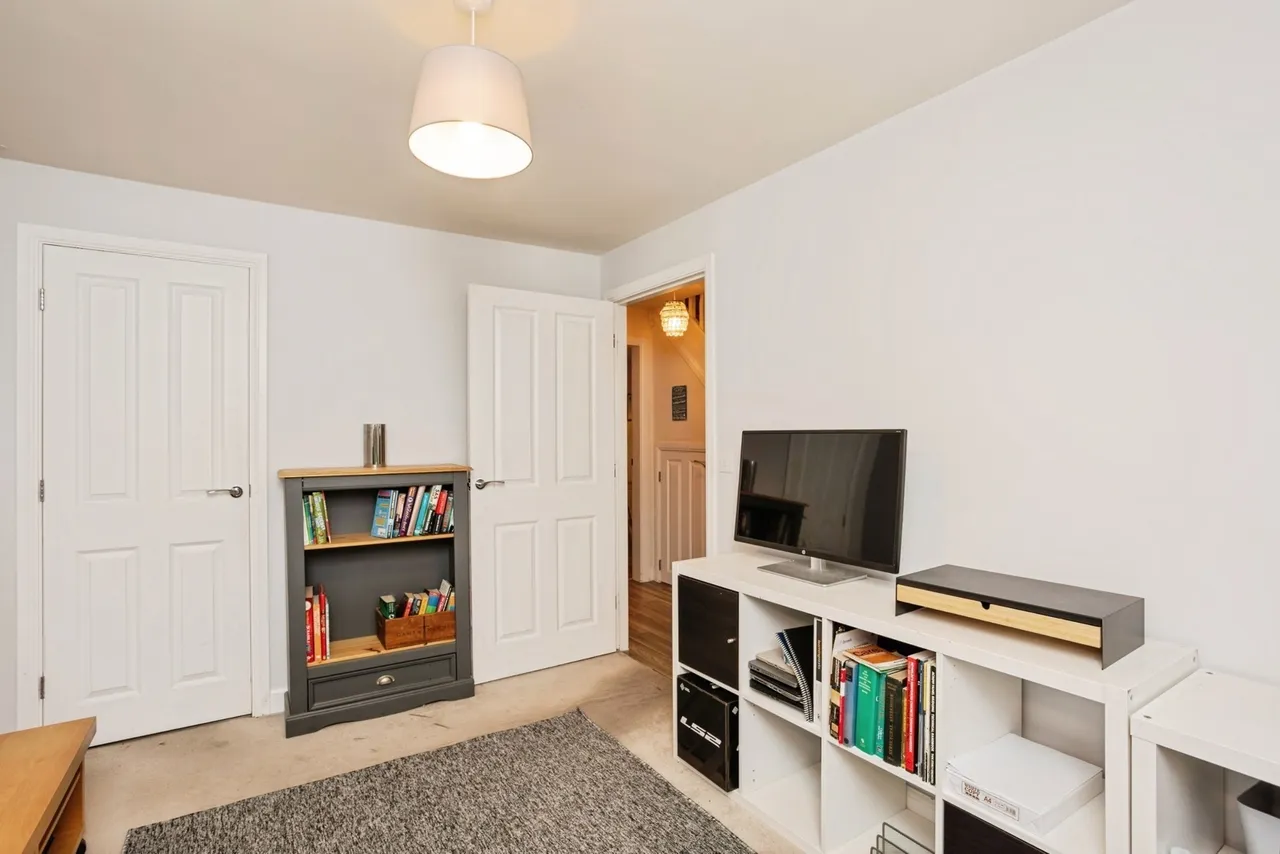 Dunsmore Avenue, Bingham, NG13, photo 13
