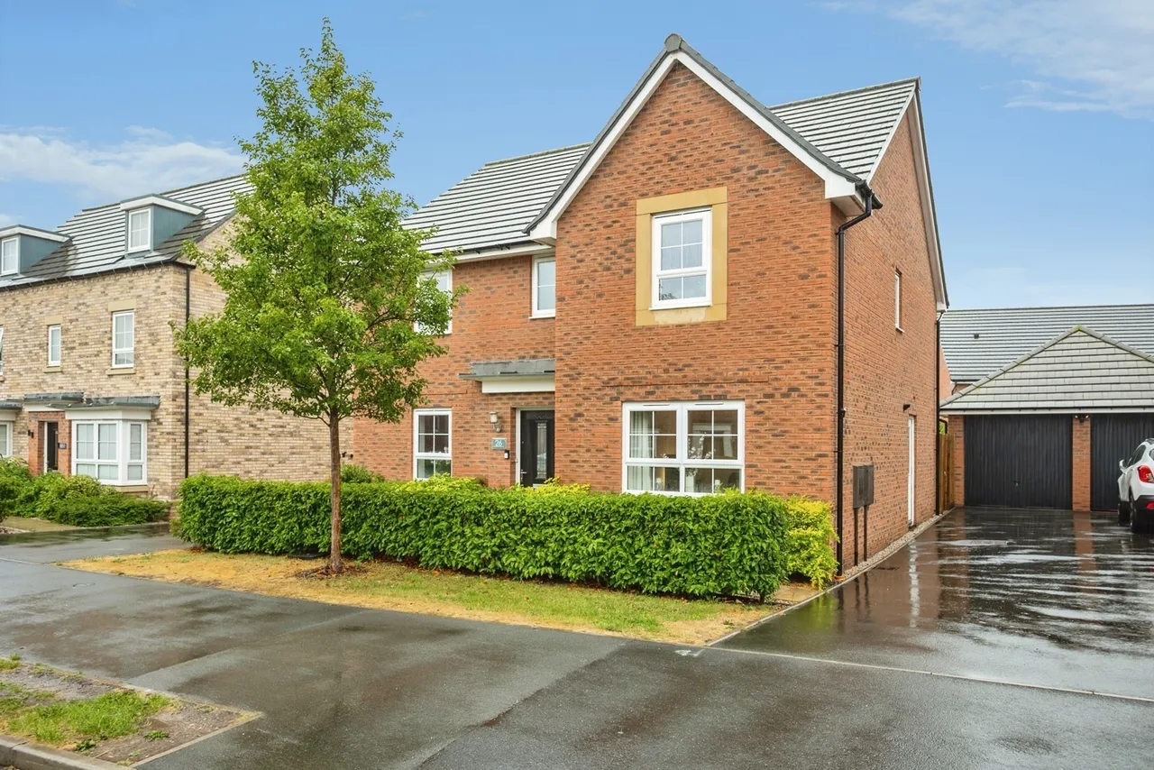 5 bed house for sale, Dunsmore Avenue, Bingham, NG13