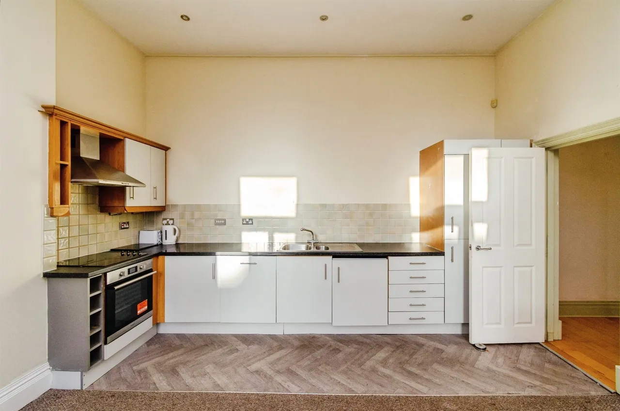 2 bed flat for sale, Leicester Street, Walsall, WS1